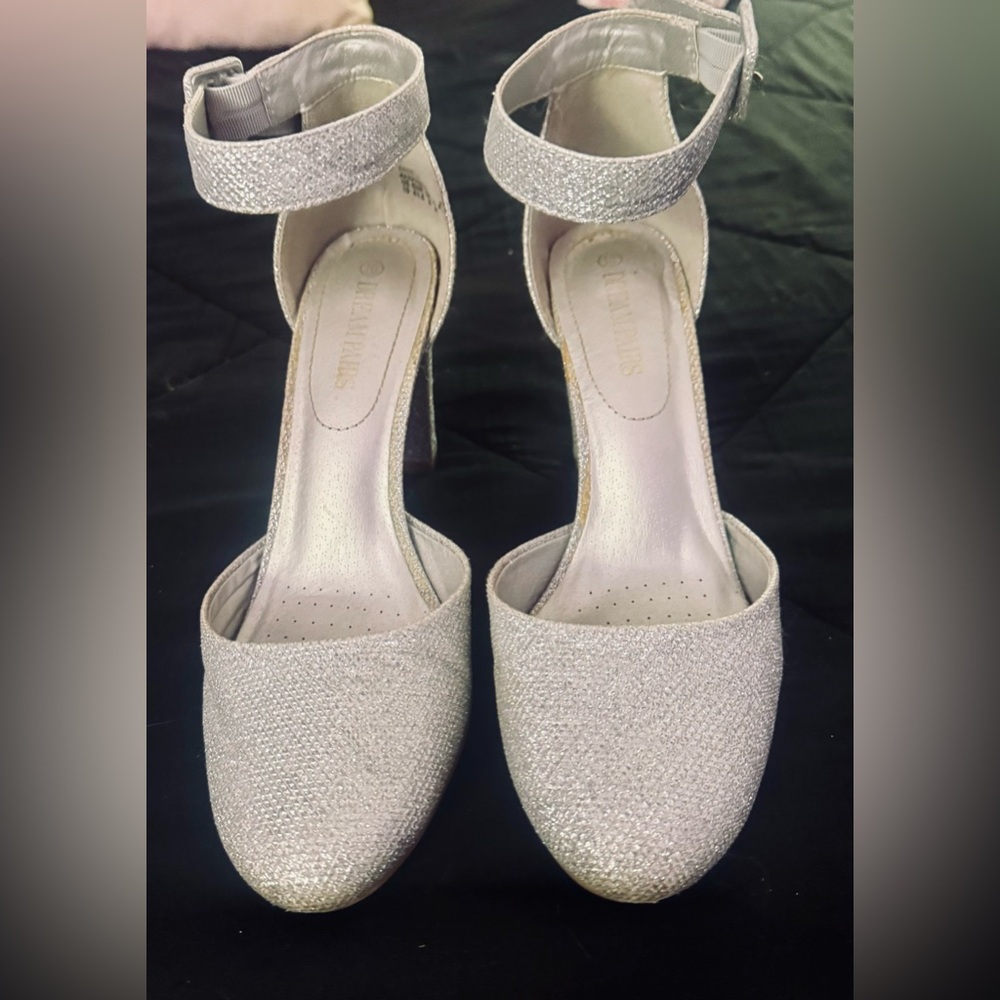 Women’s Silver Rhinestone Sparkly Closed Toed Heels